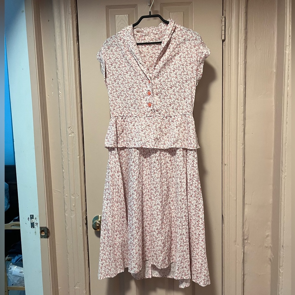 Vintage Pink ditzy floral pattern peplum full skirt Midi Dress